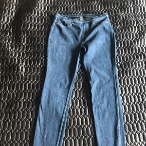 Cute Hue Jean Jeggings  Sz S
